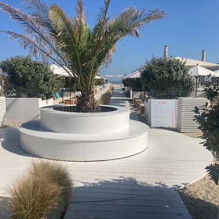 Appartement Met Zicht Op Zee Knokke-Heist Exterior photo