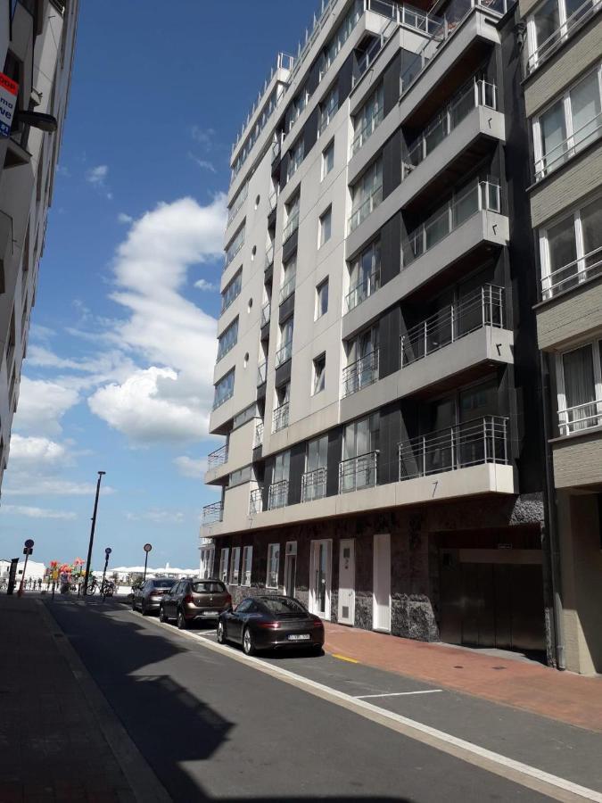 Appartement Met Zicht Op Zee Knokke-Heist Exterior photo