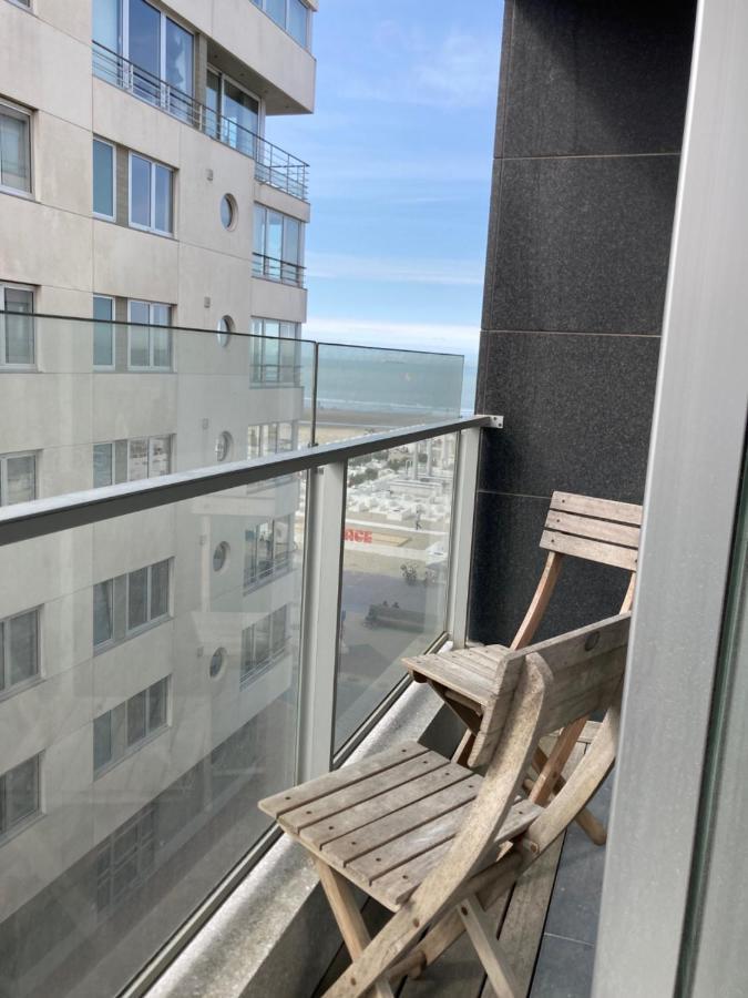 Appartement Met Zicht Op Zee Knokke-Heist Exterior photo